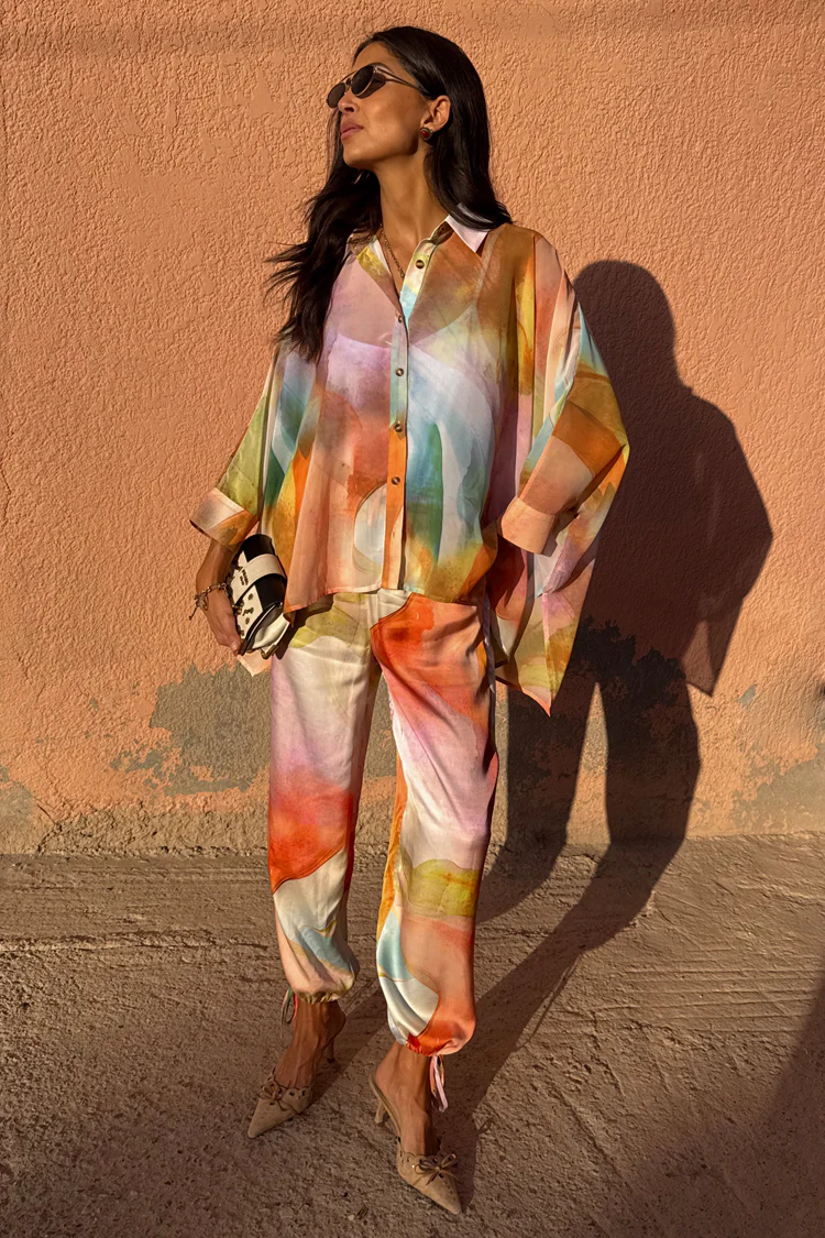 Abstract Cape Shirt - Image 5
