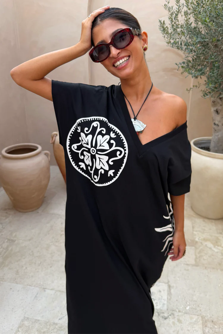 Black Dolce Vita T-Shirt Dress - Image 4
