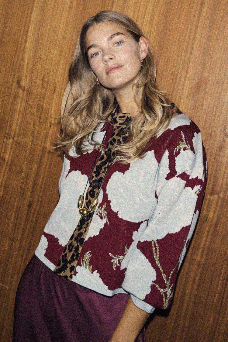 Burgundy & Blue Poppy Cardigan - Image 6